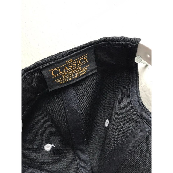 Marvel Crossbones Snapback Hat - Picture 4 of 4